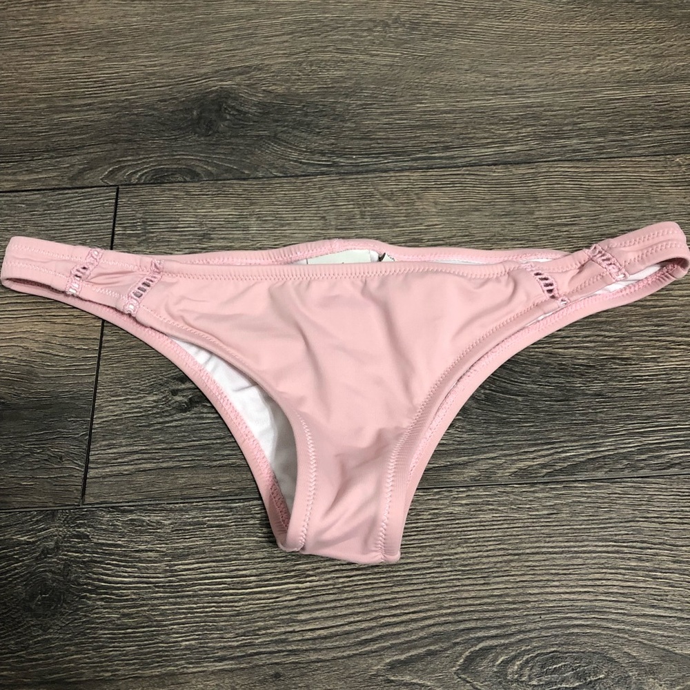cheeky rhythm bottoms!